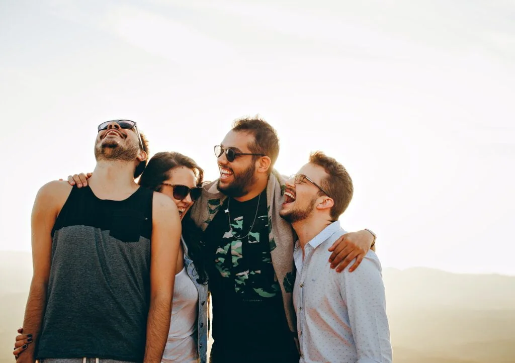 How to Improve Sibling Relationships as Adults - happy siblig as adults